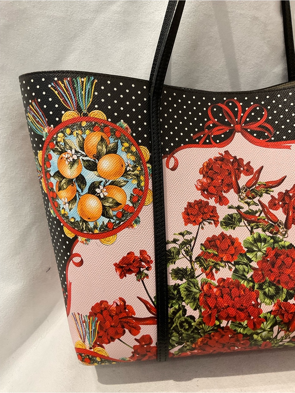 Dolce & Gabbana Tote - Picture 2 of 11